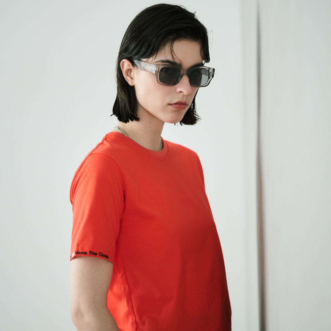 【Silverline・希望の光】袖刺繍コンパクトTシャツ